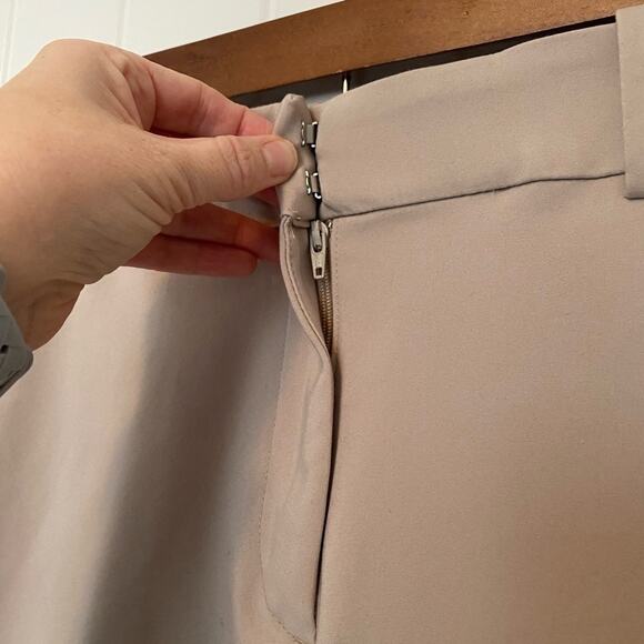 H&M Womens 10 Neutral Beige Business Office Stretch Ankle Trouser Pants Normcore - Picture 8 of 8